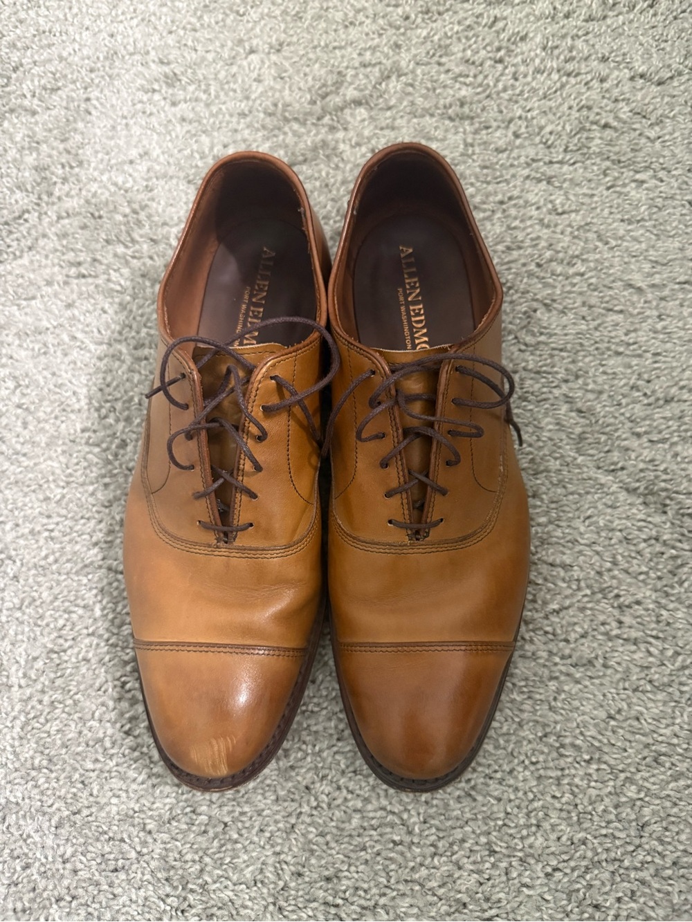 Allen Edmonds -Avenue Men’s Brown Leather Cap-Toe Derbys